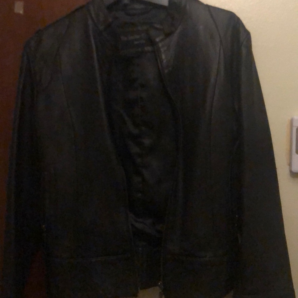 Jacket - Picture 4 of 4